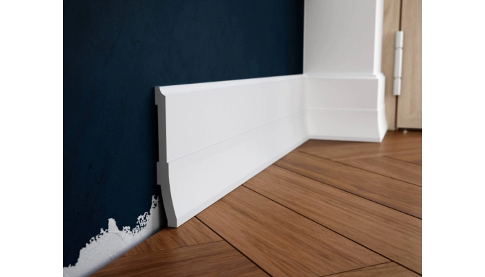 Listwa przypodłogowa Creativa PRO-105